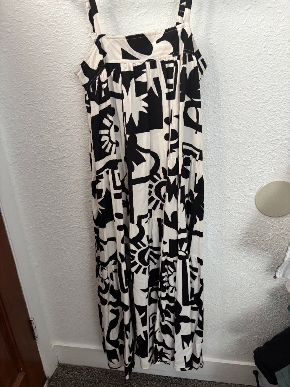 Abel The Label Black White Abstract Tiered Midi Dress Women’s M Art to Wear